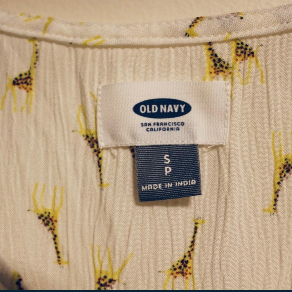 Giraffe Print Tank - Picture 6 of 9